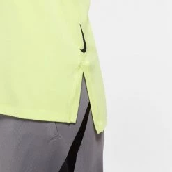 Nike Yoga Men's Tank Training