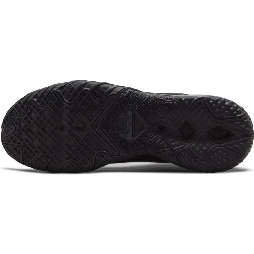 Nike LeBron 18 Low Basketball Shoe 6 Nike LeBron 18 Low Basketball Shoe