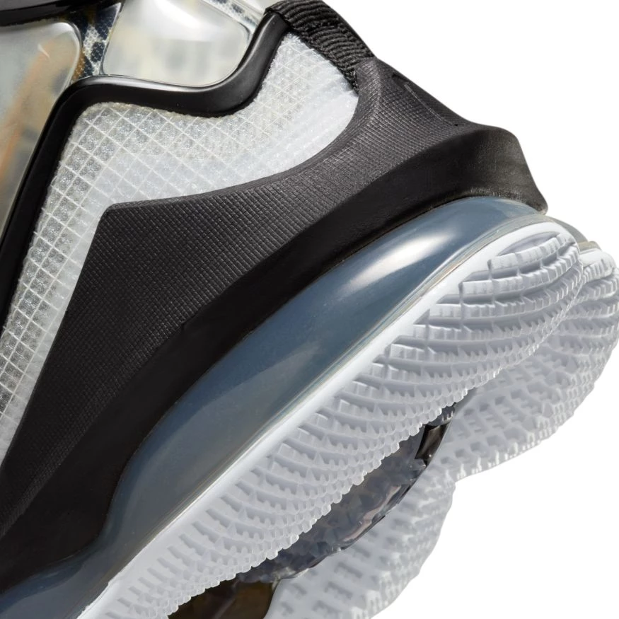 Nike LeBron 19 "Royalty" Basketball Shoes 6 Nike LeBron 19 "Royalty" Basketball Shoes