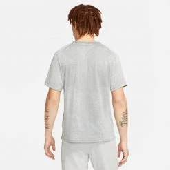 Nike Dri-FIT ADV Techknit Ultra Men's Short-Sleeve Running Top