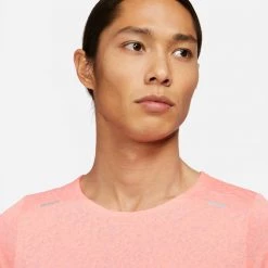 Nike Rise 365 Run Division Men's Short-Sleeve Running Top