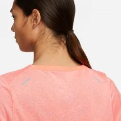 Nike Rise 365 Run Division Men's Short-Sleeve Running Top