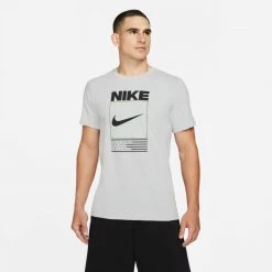 Nike Dri-FIT Men's Training T-Shirt