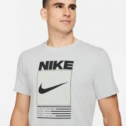 Nike Dri-FIT Men's Training T-Shirt