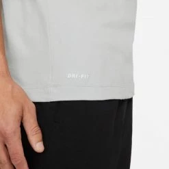 Nike Dri-FIT Men's Training T-Shirt