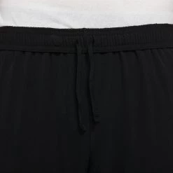 Nike Dri-FIT UV Challenger 10 Nike Dri-FIT UV Challenger