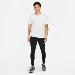 Nike Dri-FIT UV Challenger