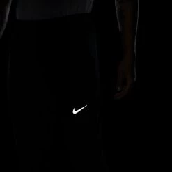 Nike Dri-FIT UV Challenger 15 Nike Dri-FIT UV Challenger