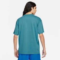 Nike Sportswear Men's T-Shirt