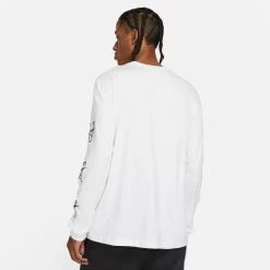 Nike Sportswear Men's Long-Sleeve T-Shirt