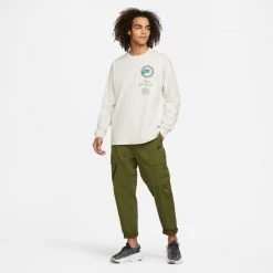 Nike Sportswear Men's Long-Sleeve T-Shirt